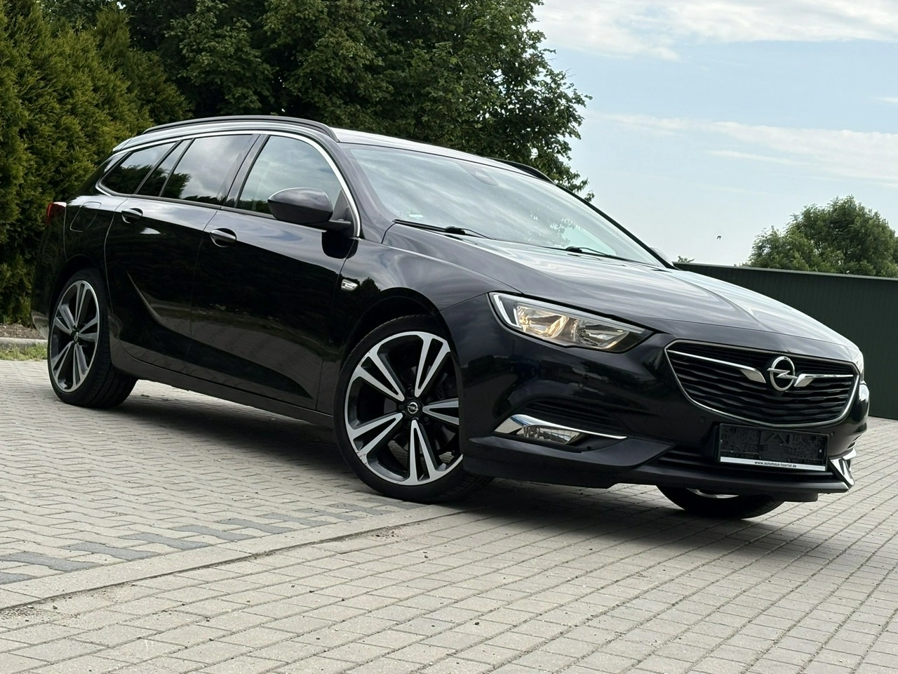 Opel Insignia Sports Tourer - Zdjęcie 1