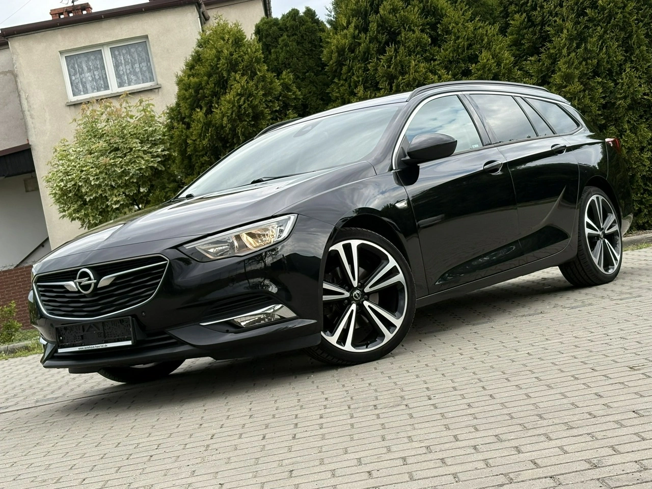 Opel Insignia Sports Tourer - Główne zdjęcie