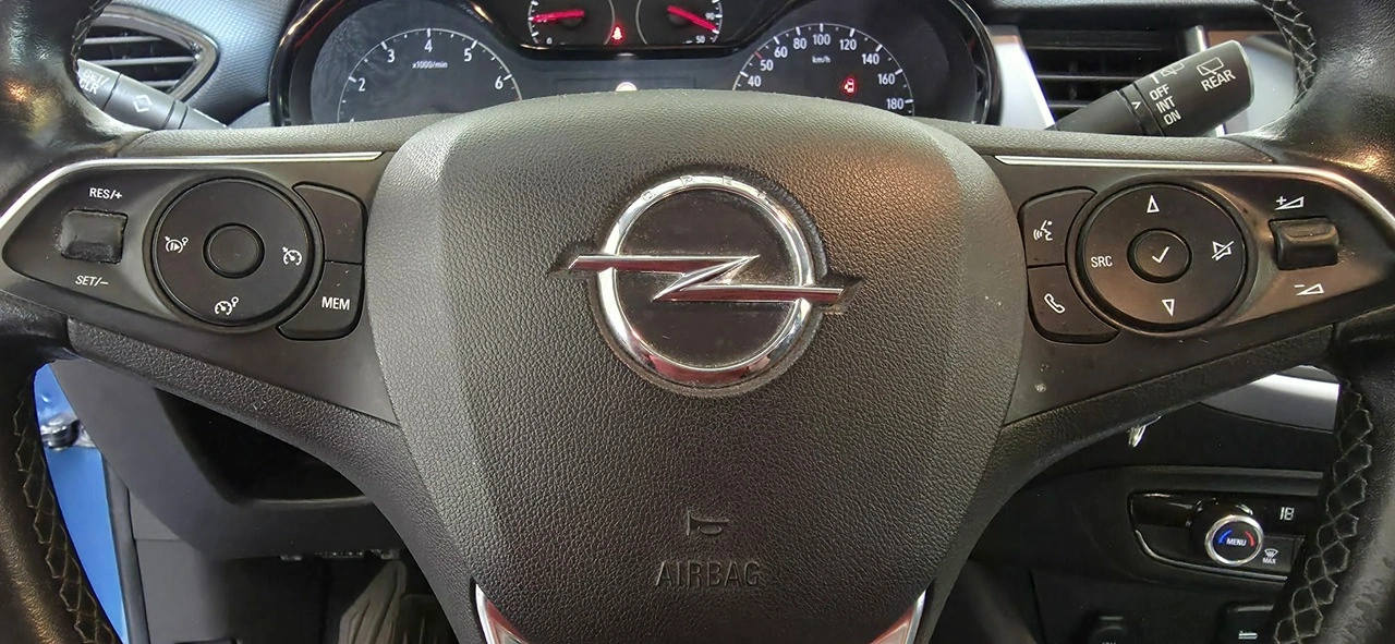 Opel Crossland X - Zdjęcie 19