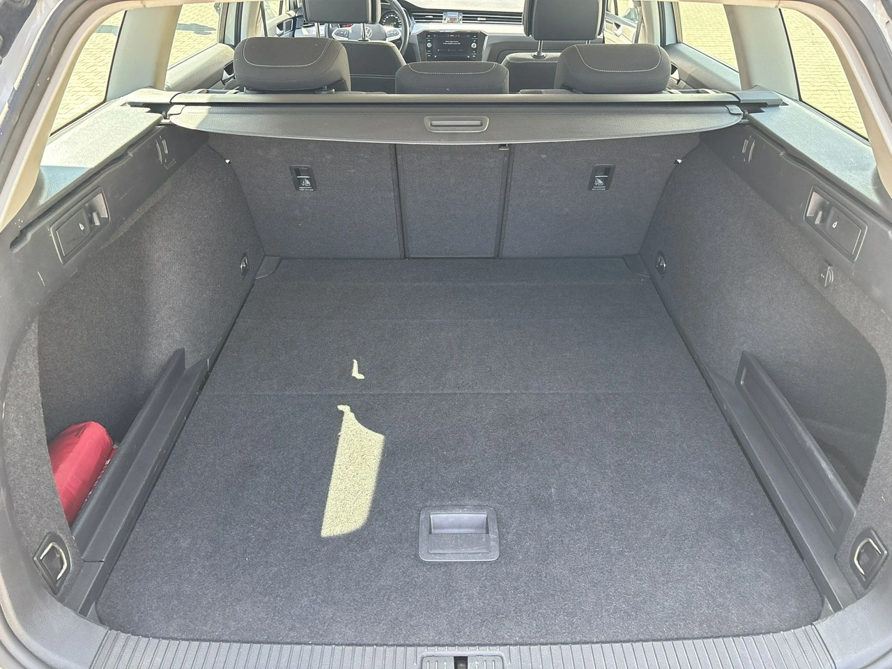 Volkswagen Passat - Zdjęcie 13