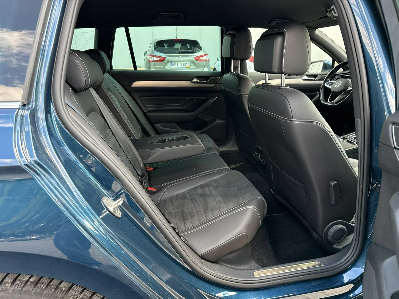 Volkswagen Passat - Zdjęcie 18