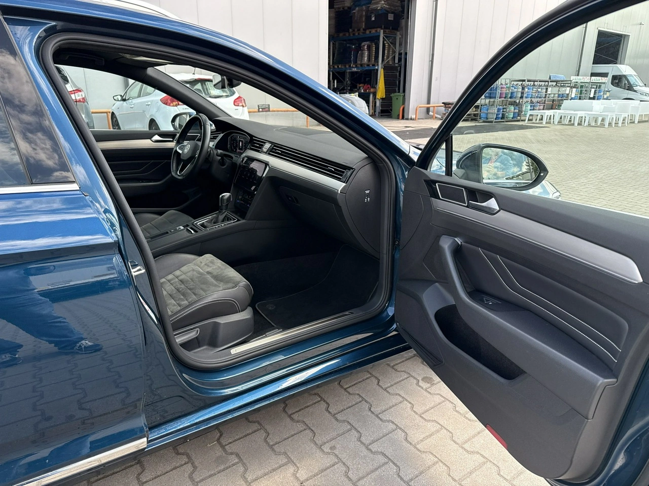 Volkswagen Passat - Zdjęcie 19