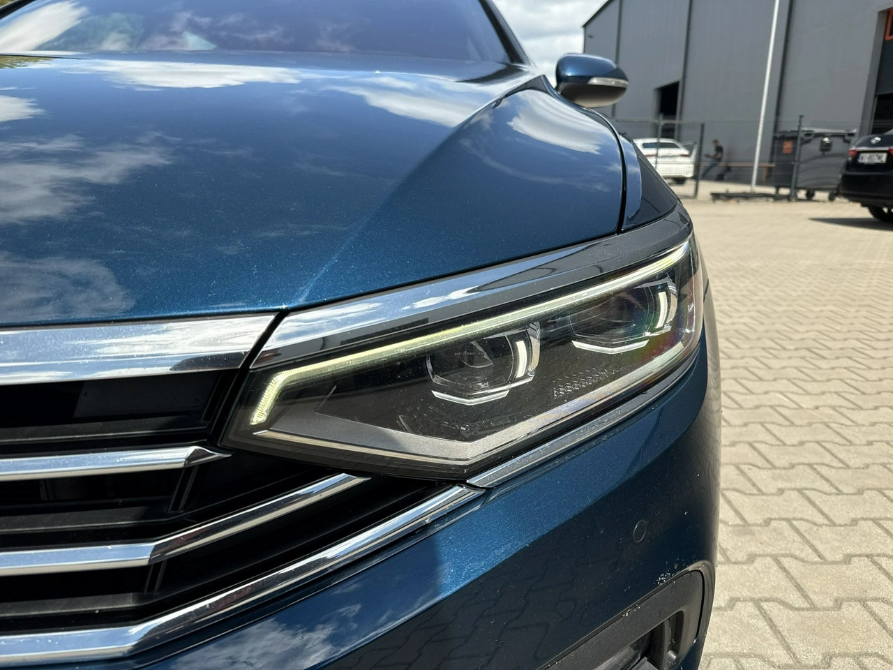 Volkswagen Passat - Zdjęcie 8
