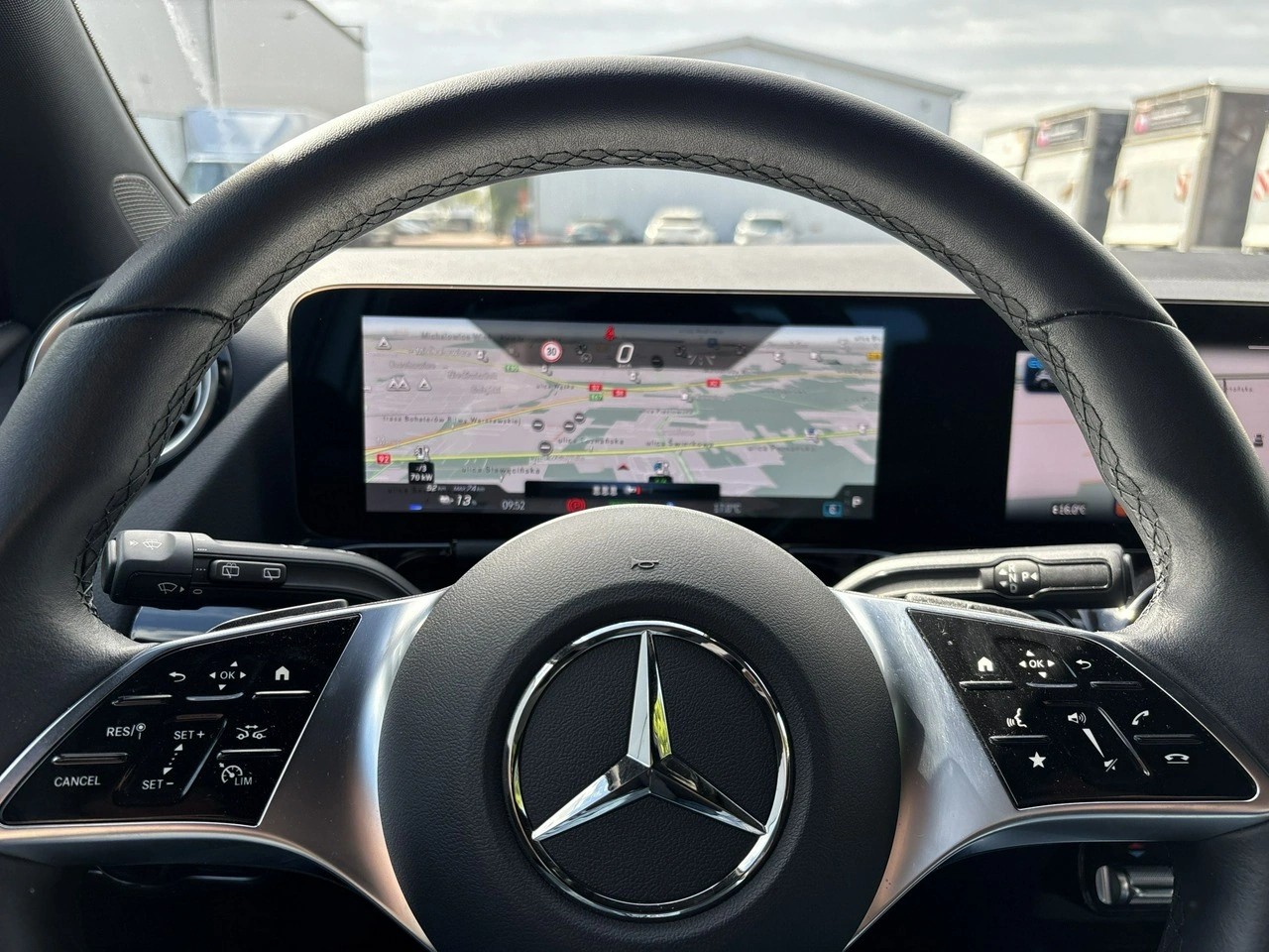 Mercedes EQA - Zdjęcie 17