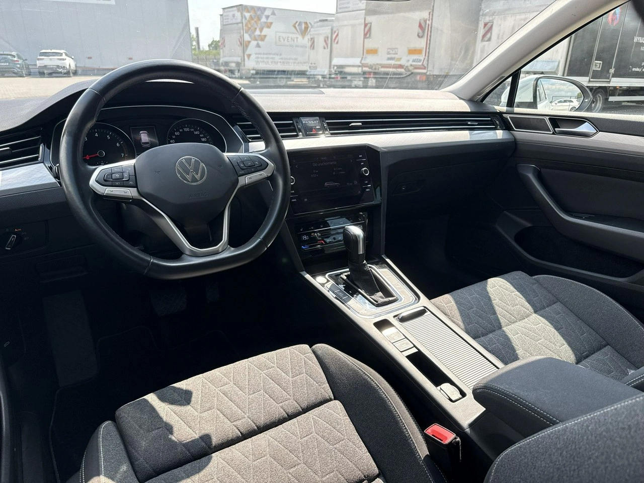 Volkswagen Passat - Zdjęcie 12