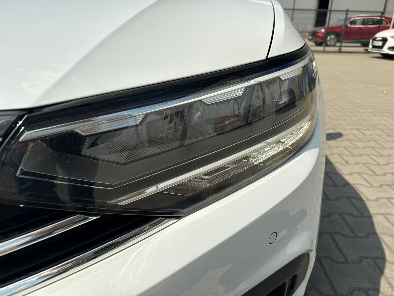 Volkswagen Passat - Zdjęcie 8