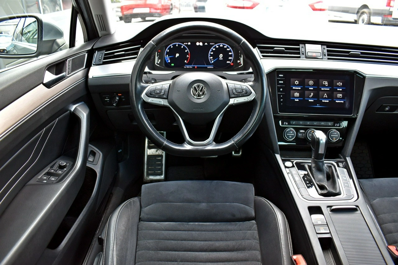 Volkswagen Passat - Zdjęcie 14