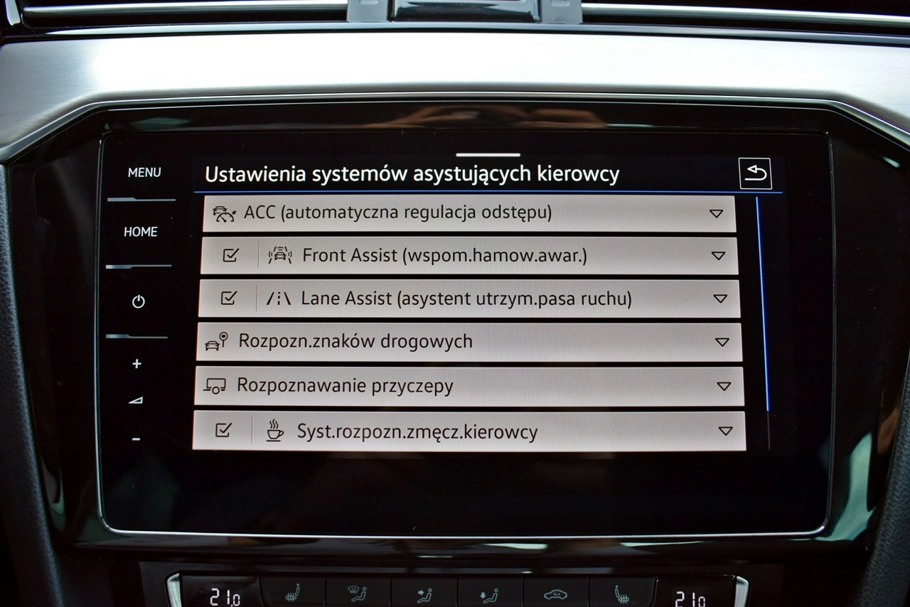 Volkswagen Passat - Zdjęcie 22