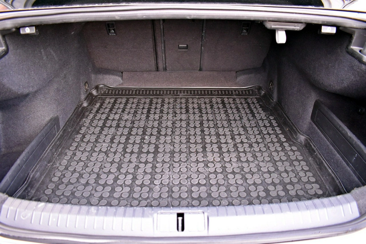 Volkswagen Passat - Zdjęcie 28