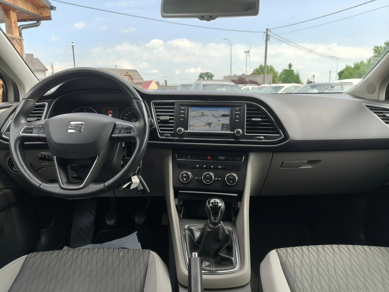 Seat Leon - Zdjęcie 14