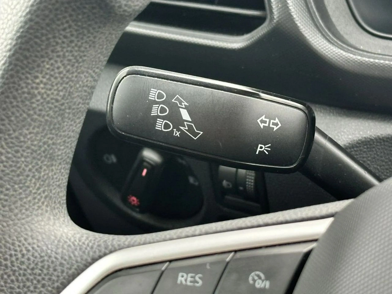 Volkswagen T-Cross - Zdjęcie 20