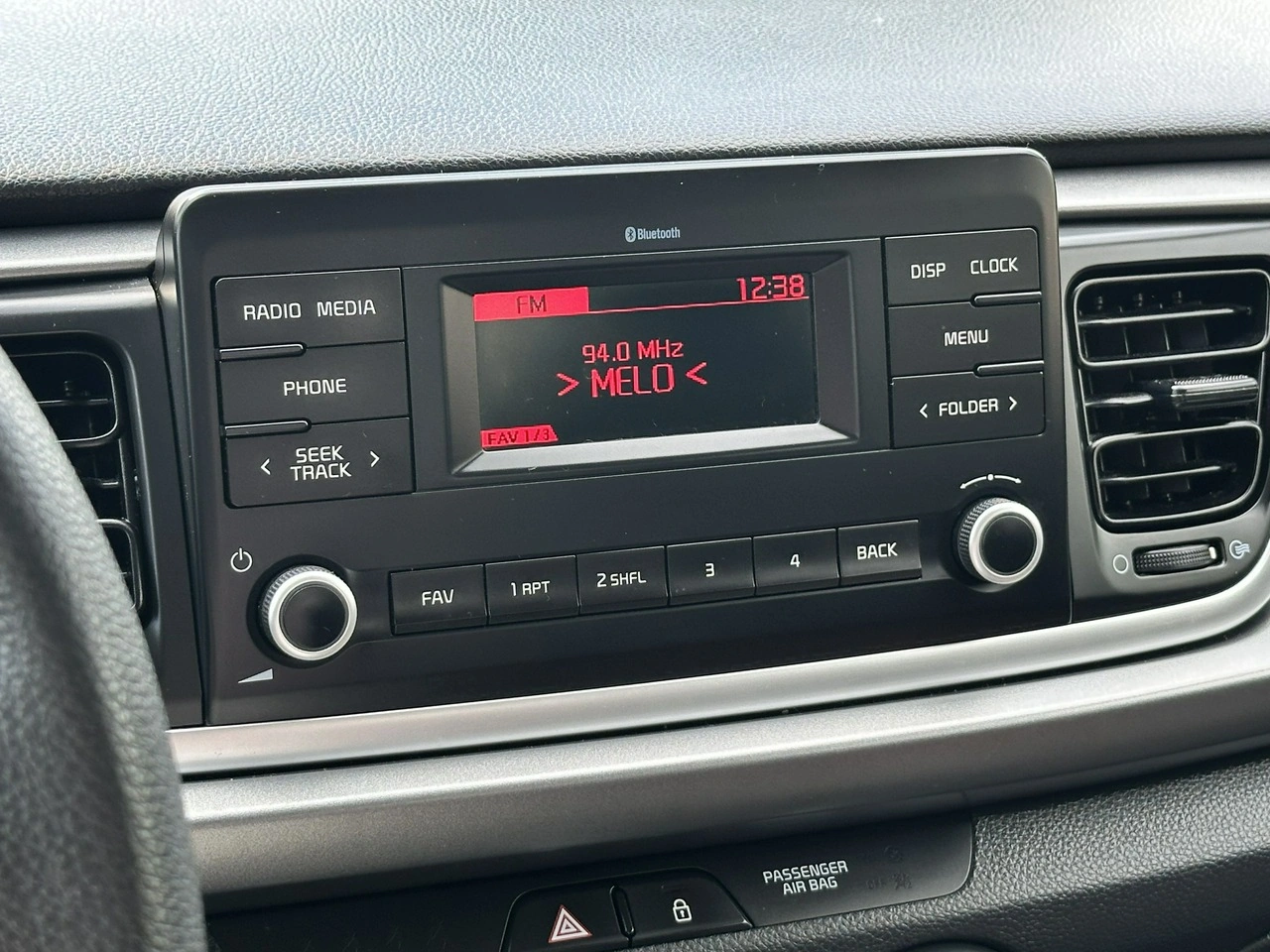 Kia Rio - Zdjęcie 28