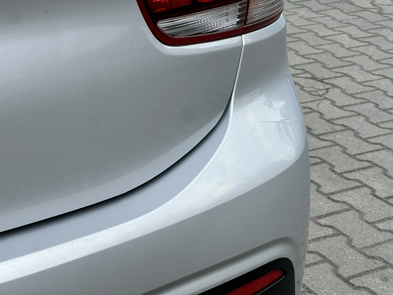 Kia Rio - Zdjęcie 47