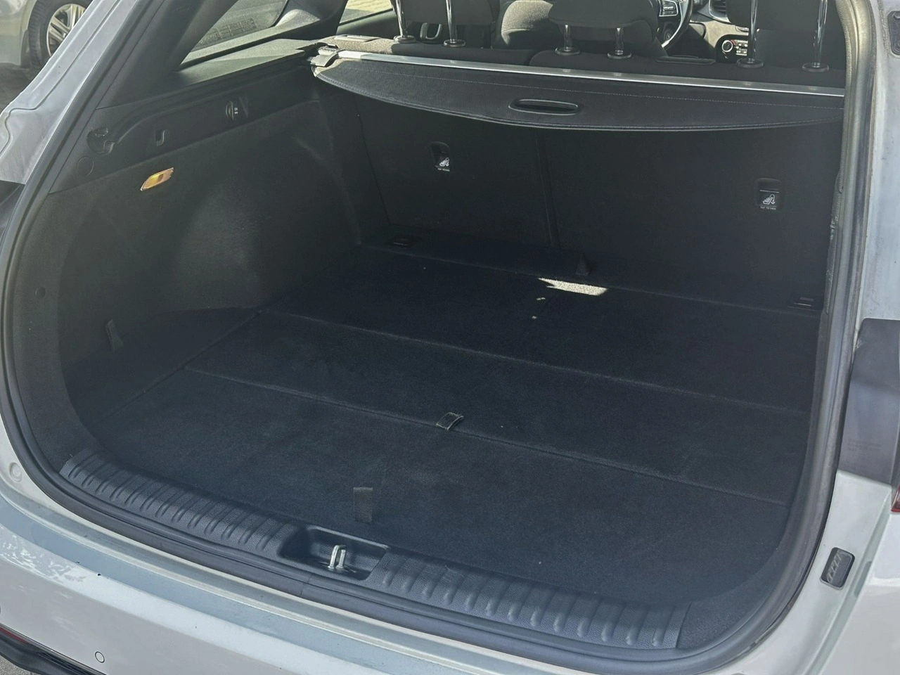 Kia Ceed - Zdjęcie 9