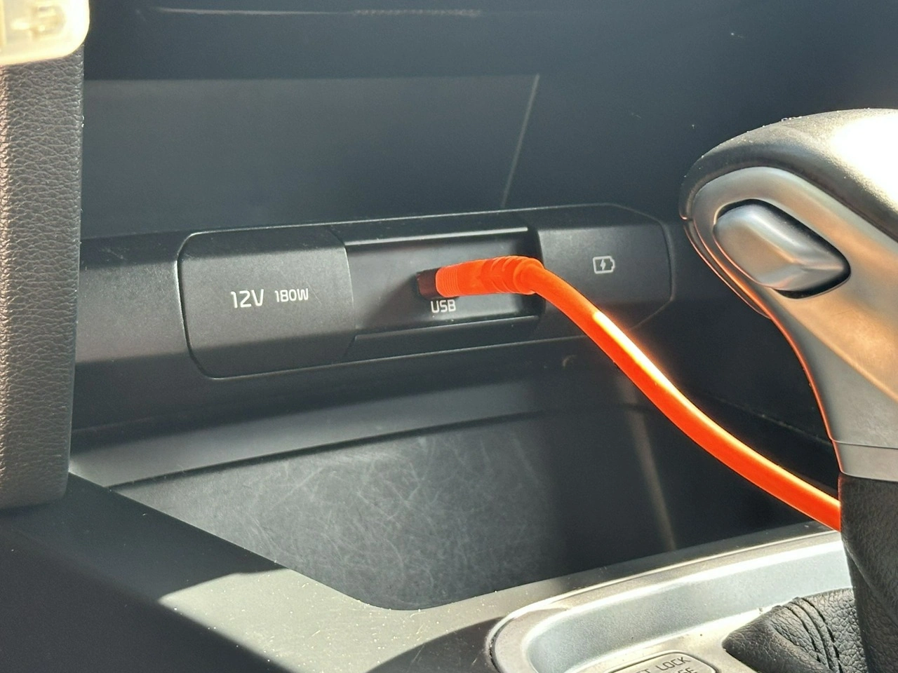 Kia Ceed - Zdjęcie 34
