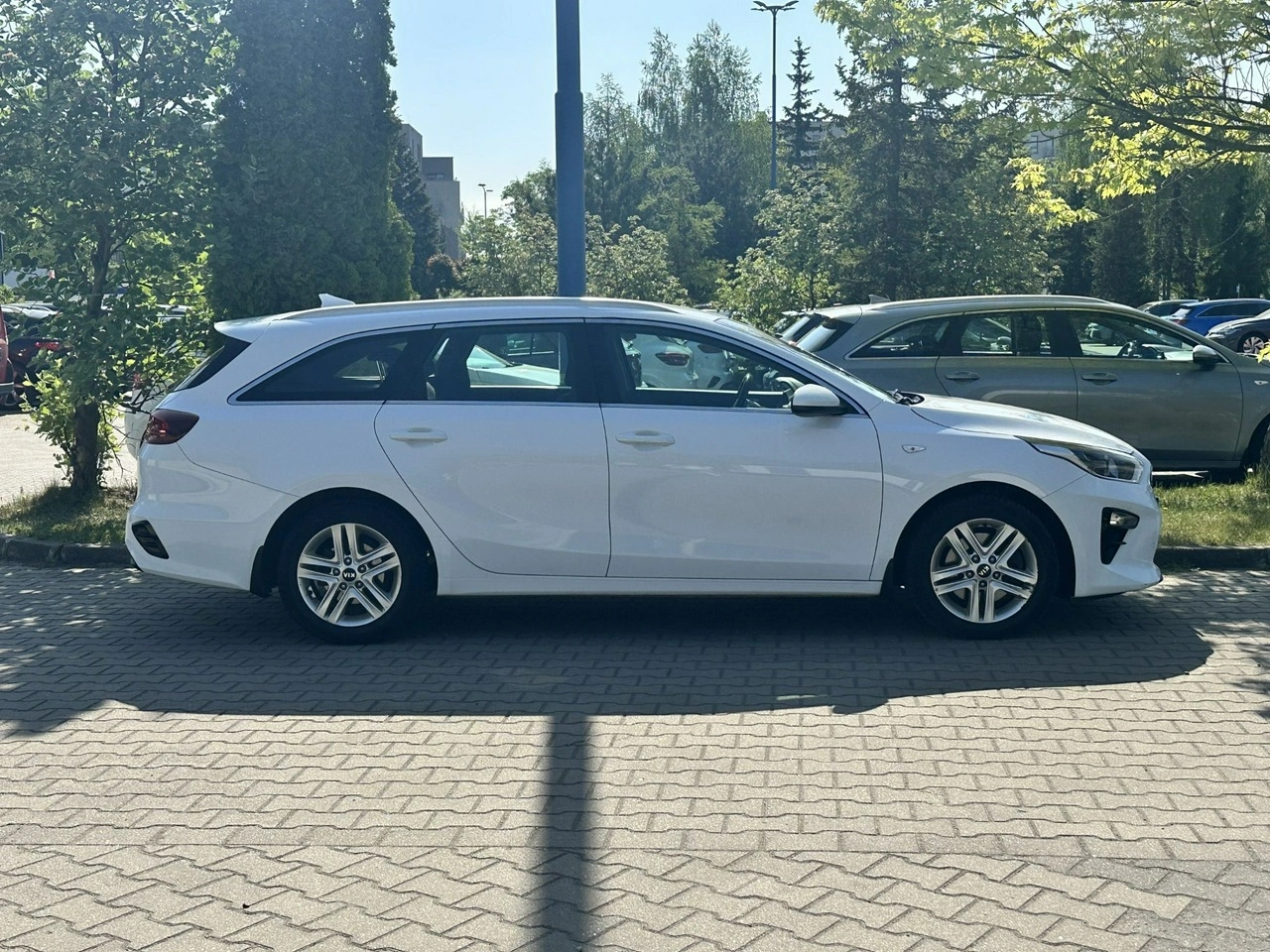 Kia Ceed - Zdjęcie 7