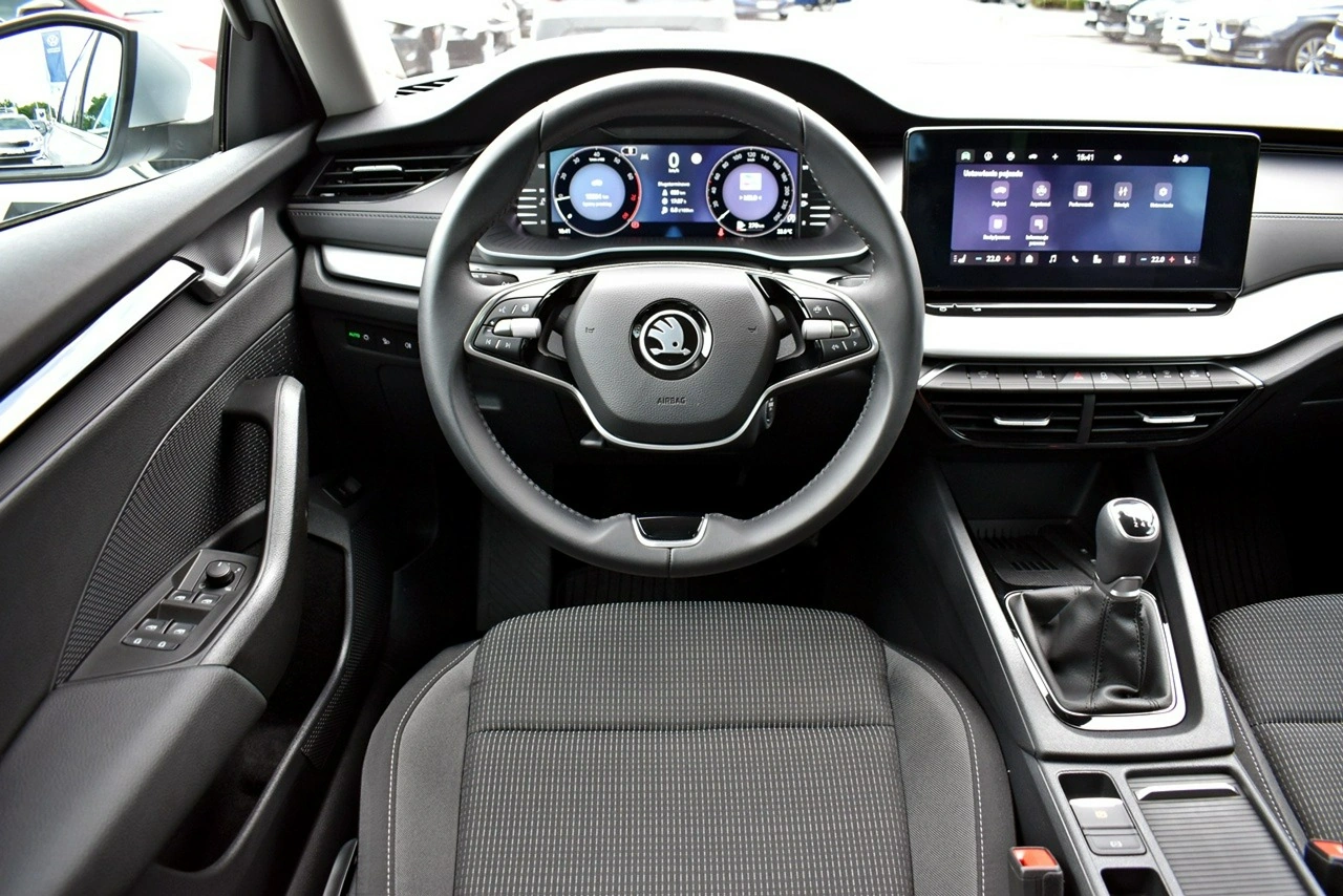 Skoda Octavia - Zdjęcie 13
