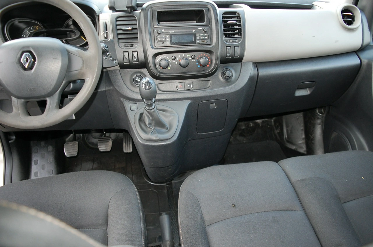 Renault Trafic - Zdjęcie 5
