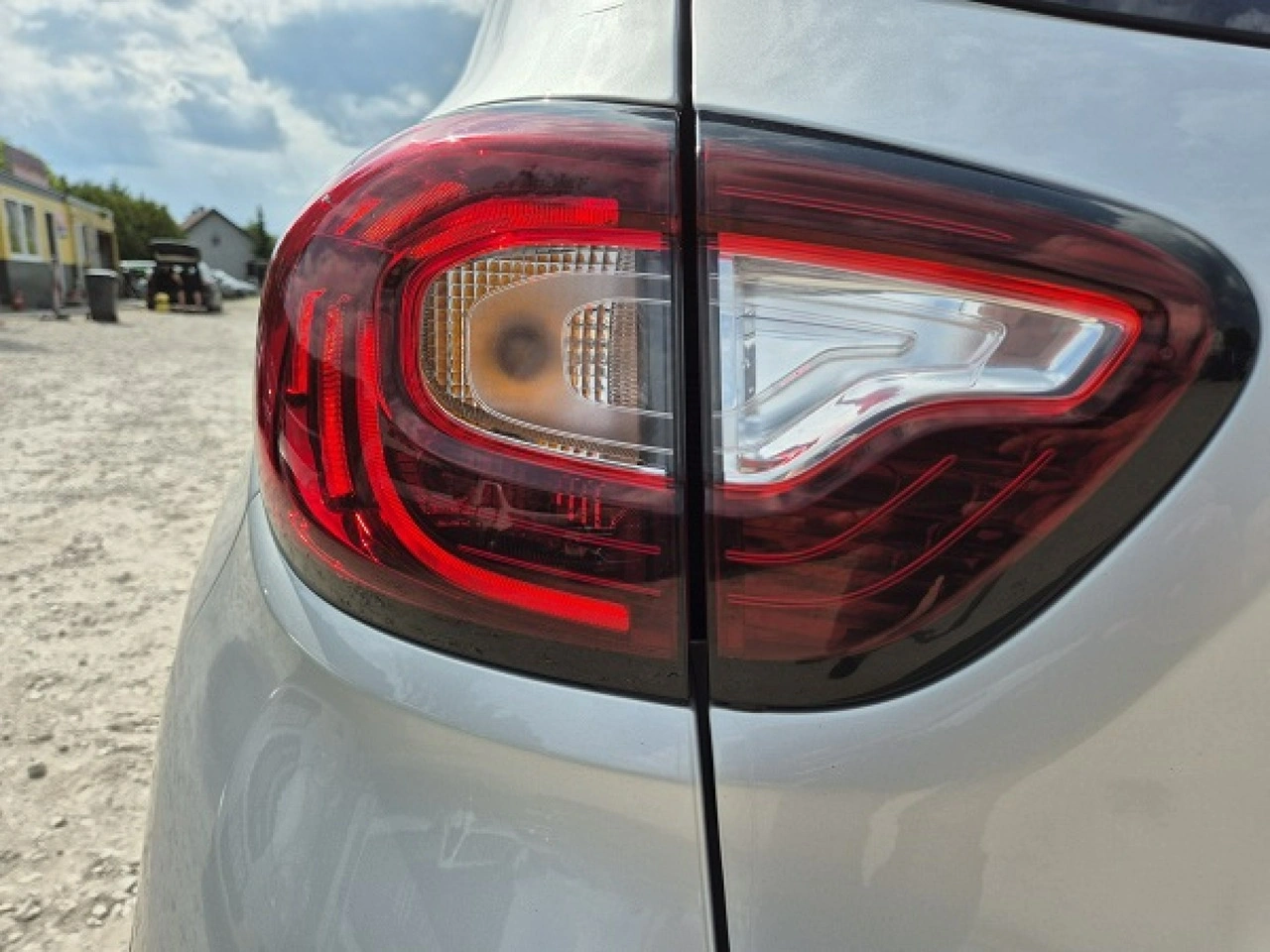 Renault Captur - Zdjęcie 10