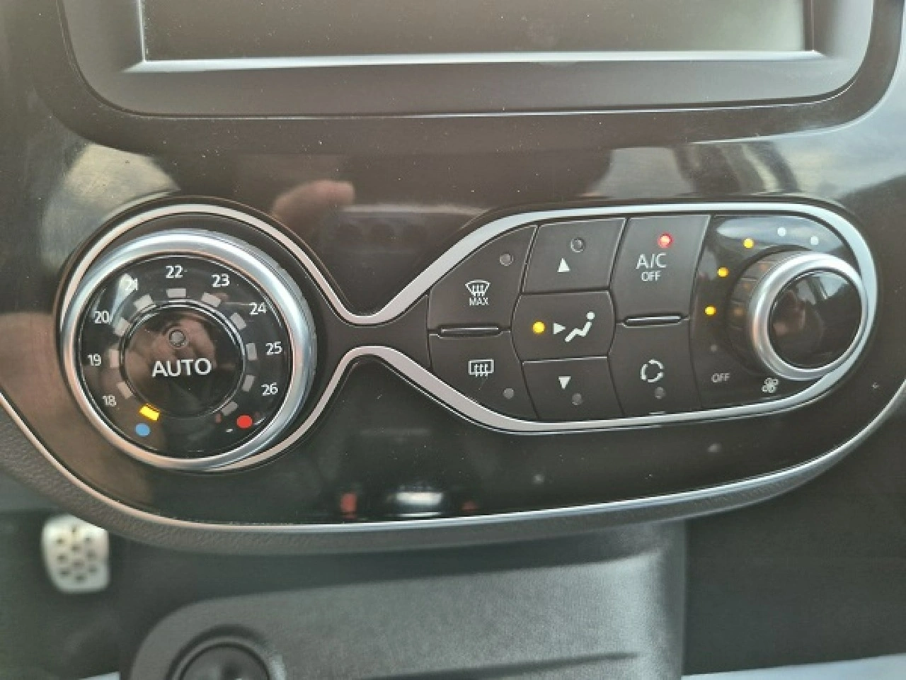 Renault Captur - Zdjęcie 31