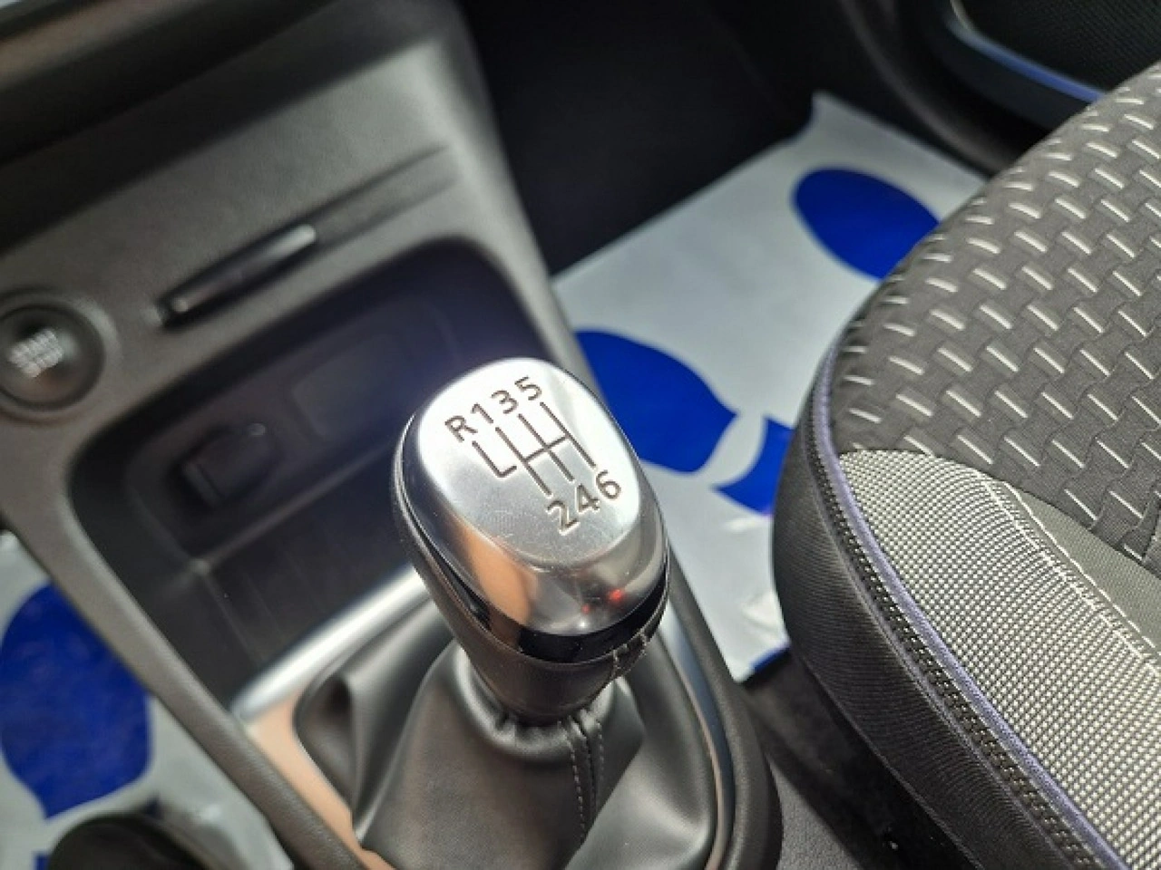 Renault Captur - Zdjęcie 34
