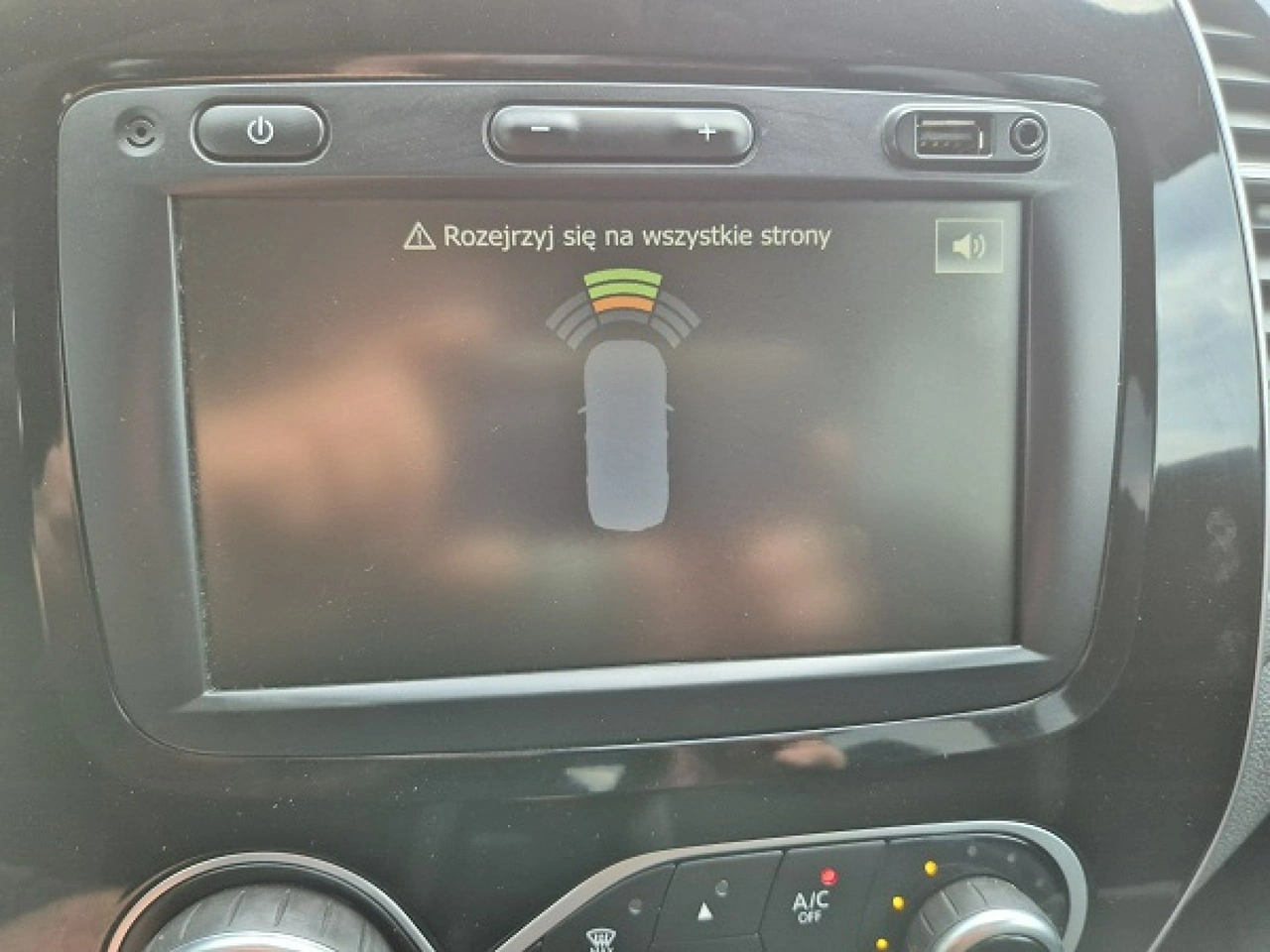 Renault Captur - Zdjęcie 38