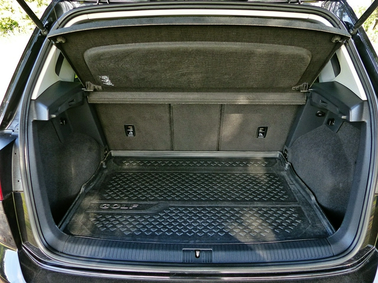 Volkswagen Golf Sportsvan - Zdjęcie 10