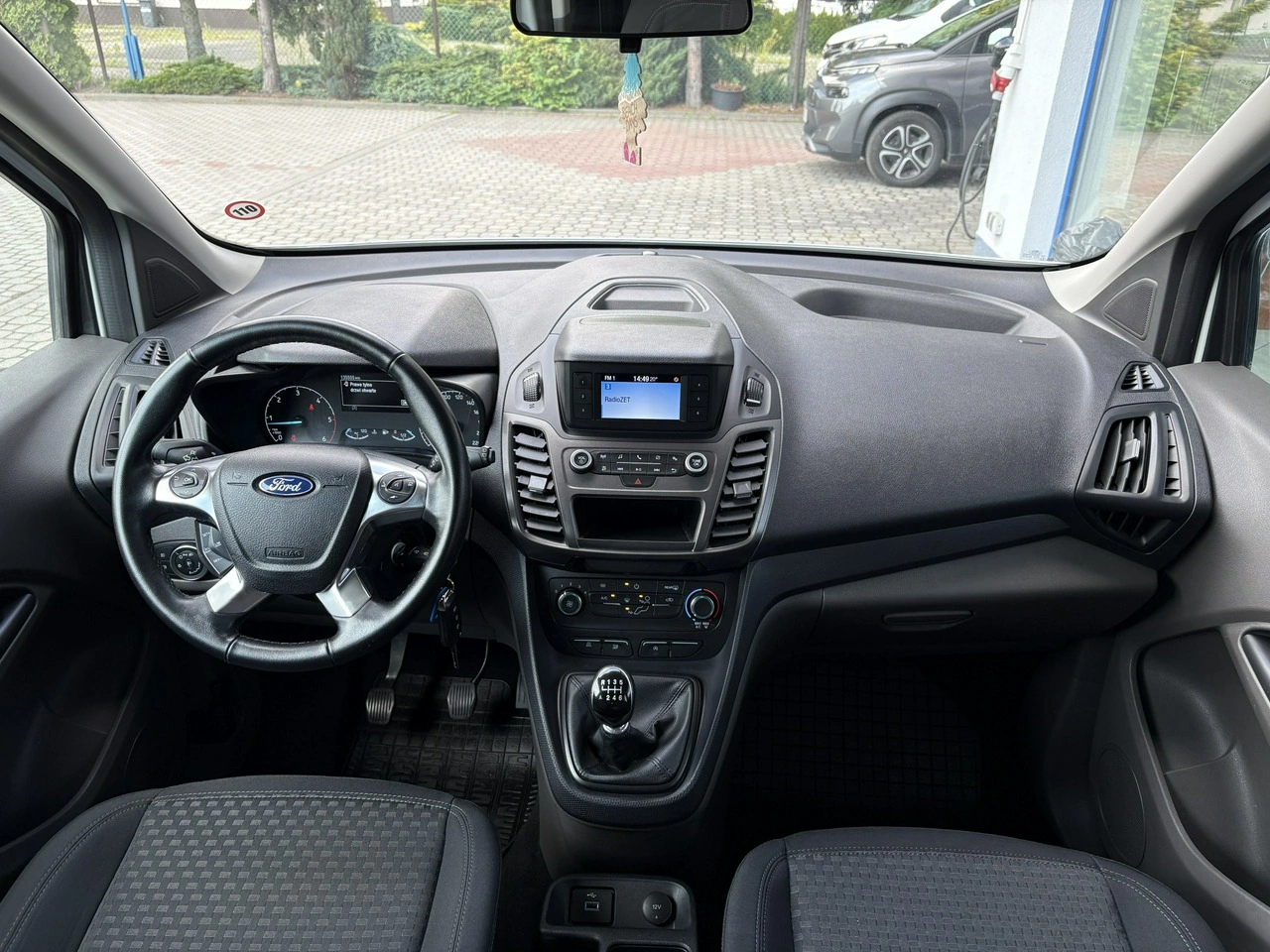 Ford Transit Connect - Zdjęcie 9