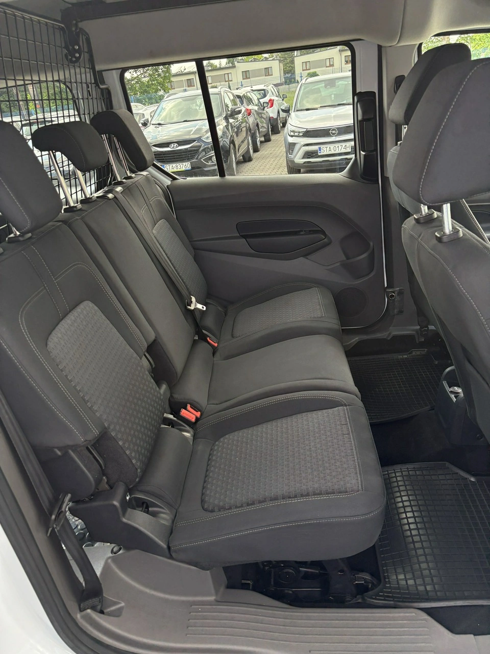 Ford Transit Connect - Zdjęcie 13