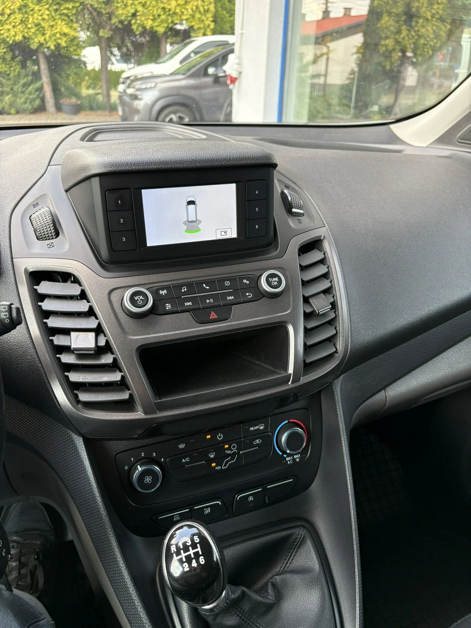 Ford Transit Connect - Zdjęcie 19