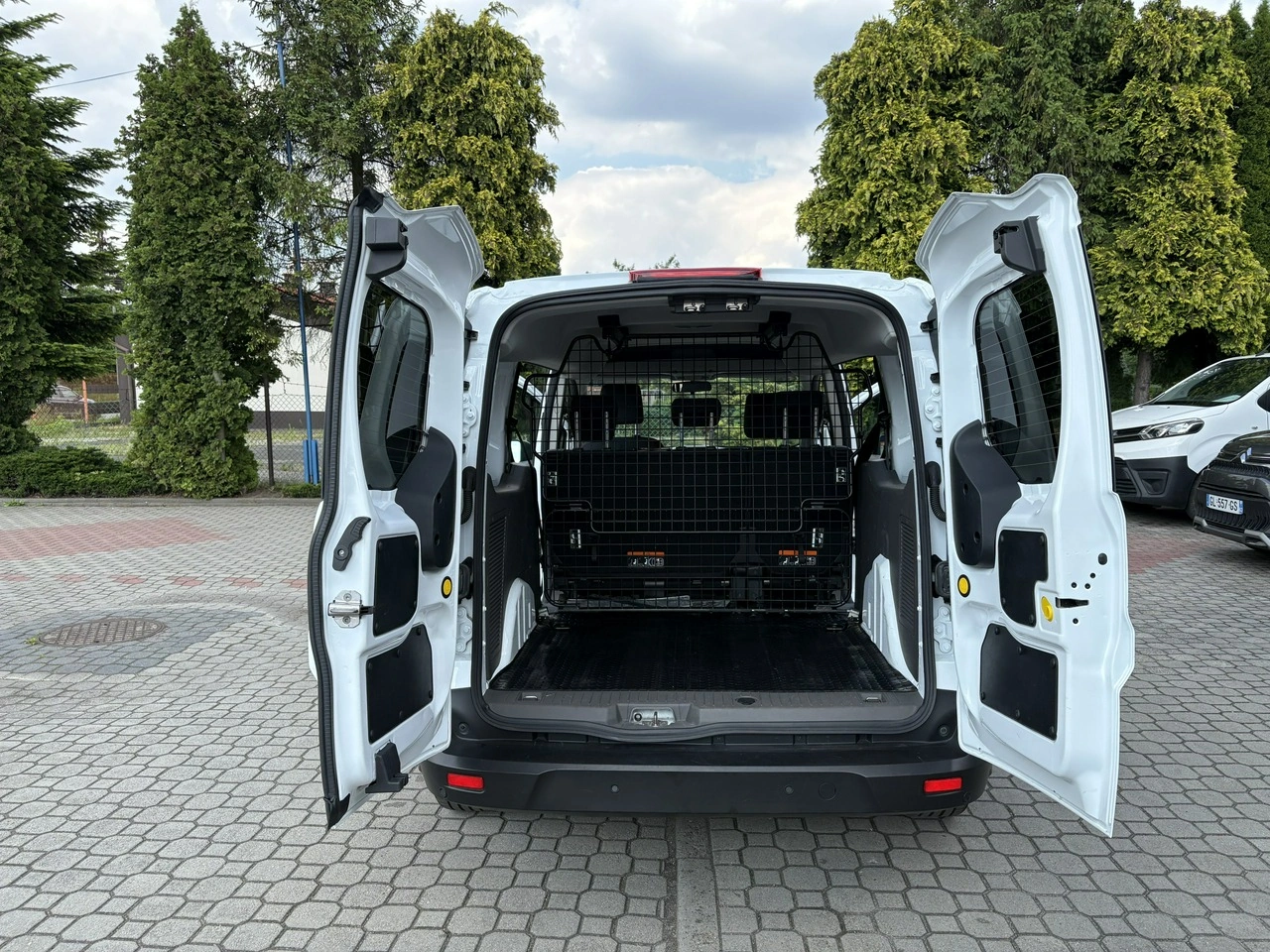 Ford Transit Connect - Zdjęcie 26
