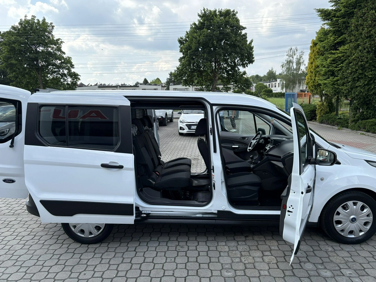 Ford Transit Connect - Zdjęcie 27