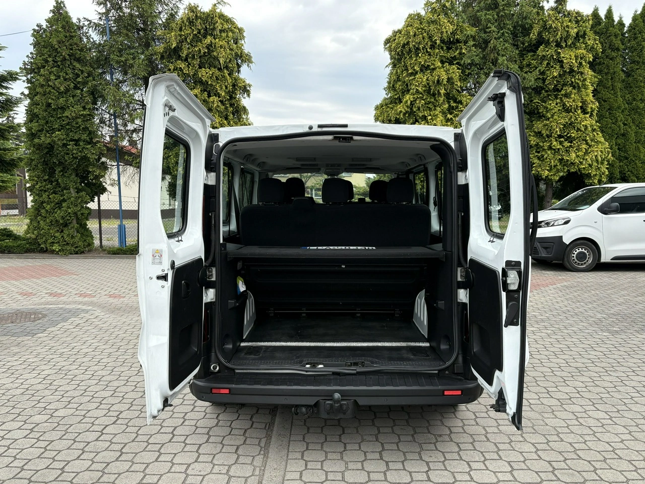 Opel Vivaro - Zdjęcie 28