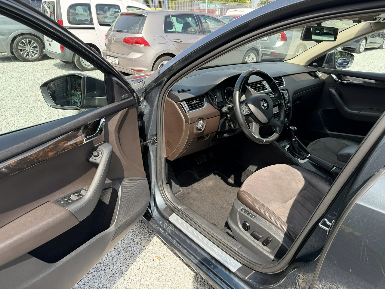Skoda Superb - Zdjęcie 9