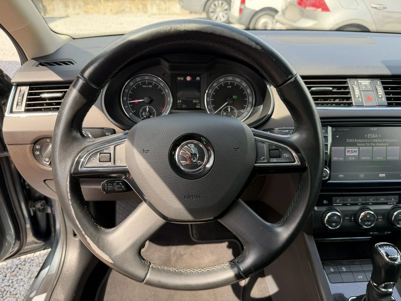 Skoda Superb - Zdjęcie 16
