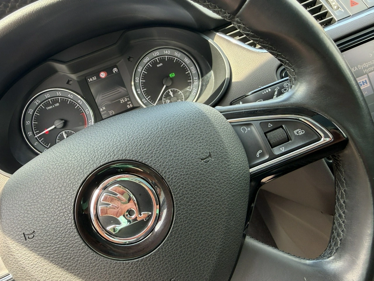 Skoda Superb - Zdjęcie 18