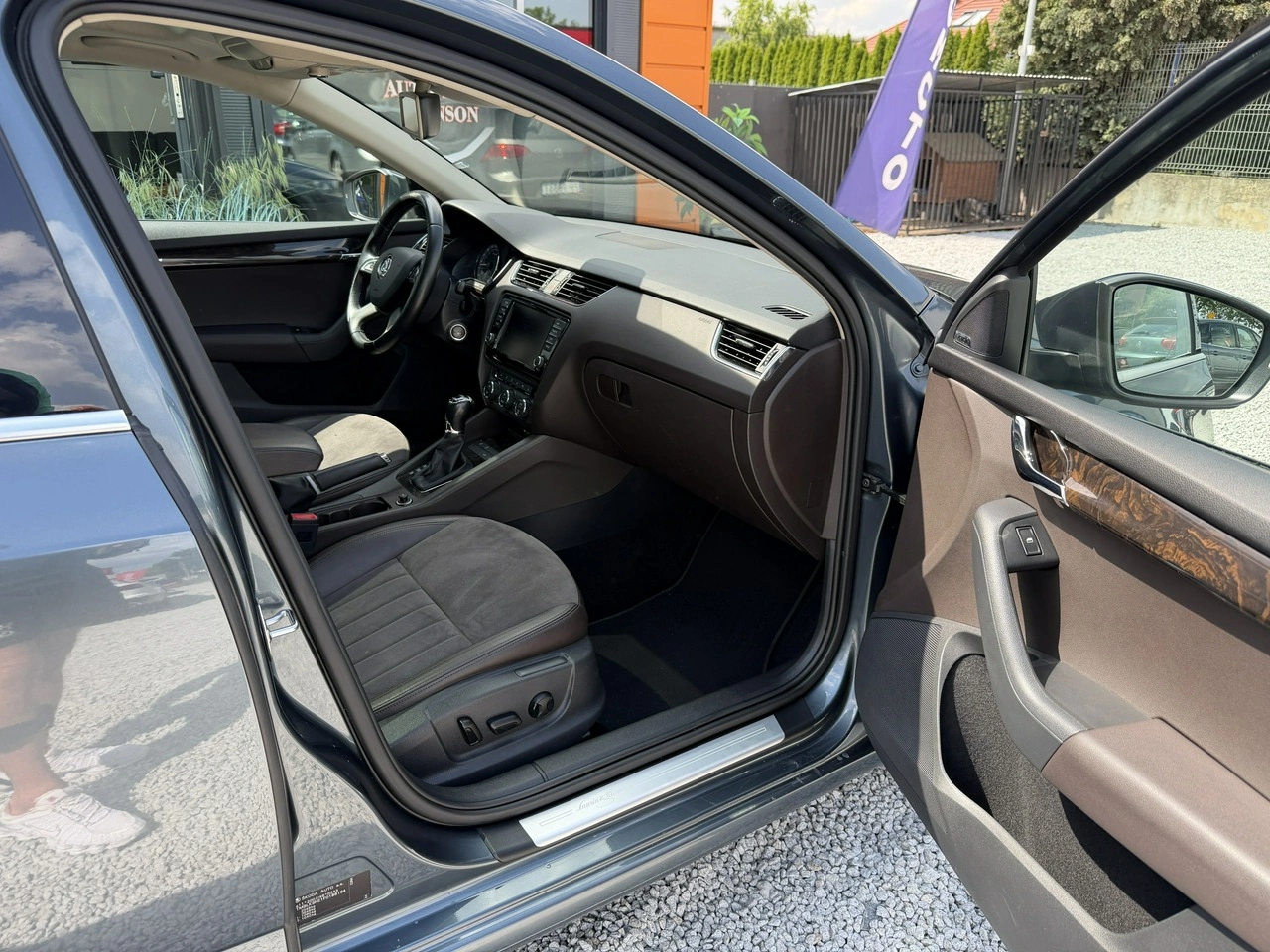 Skoda Superb - Zdjęcie 23