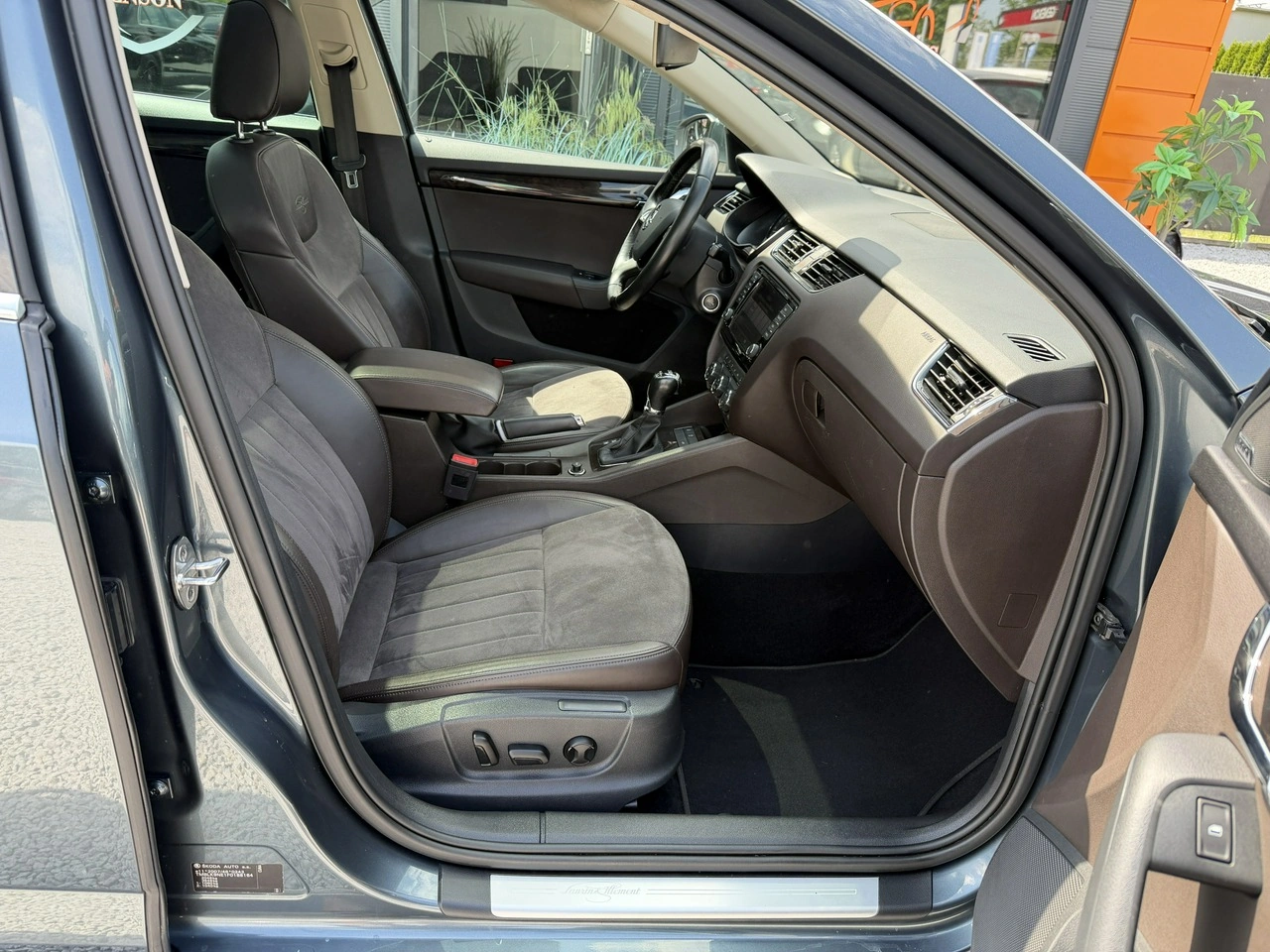 Skoda Superb - Zdjęcie 24