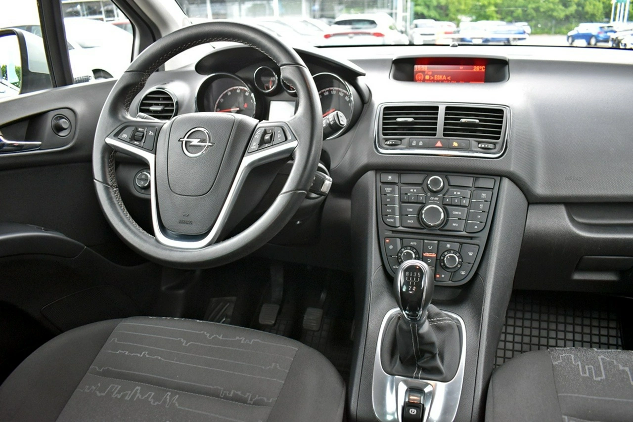 Opel Meriva - Zdjęcie 15