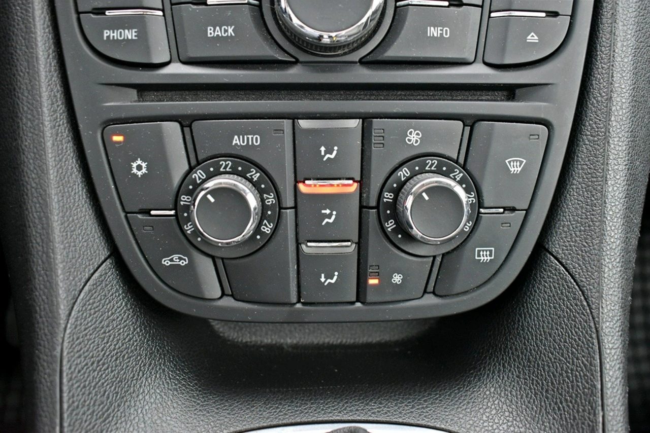 Opel Meriva - Zdjęcie 19