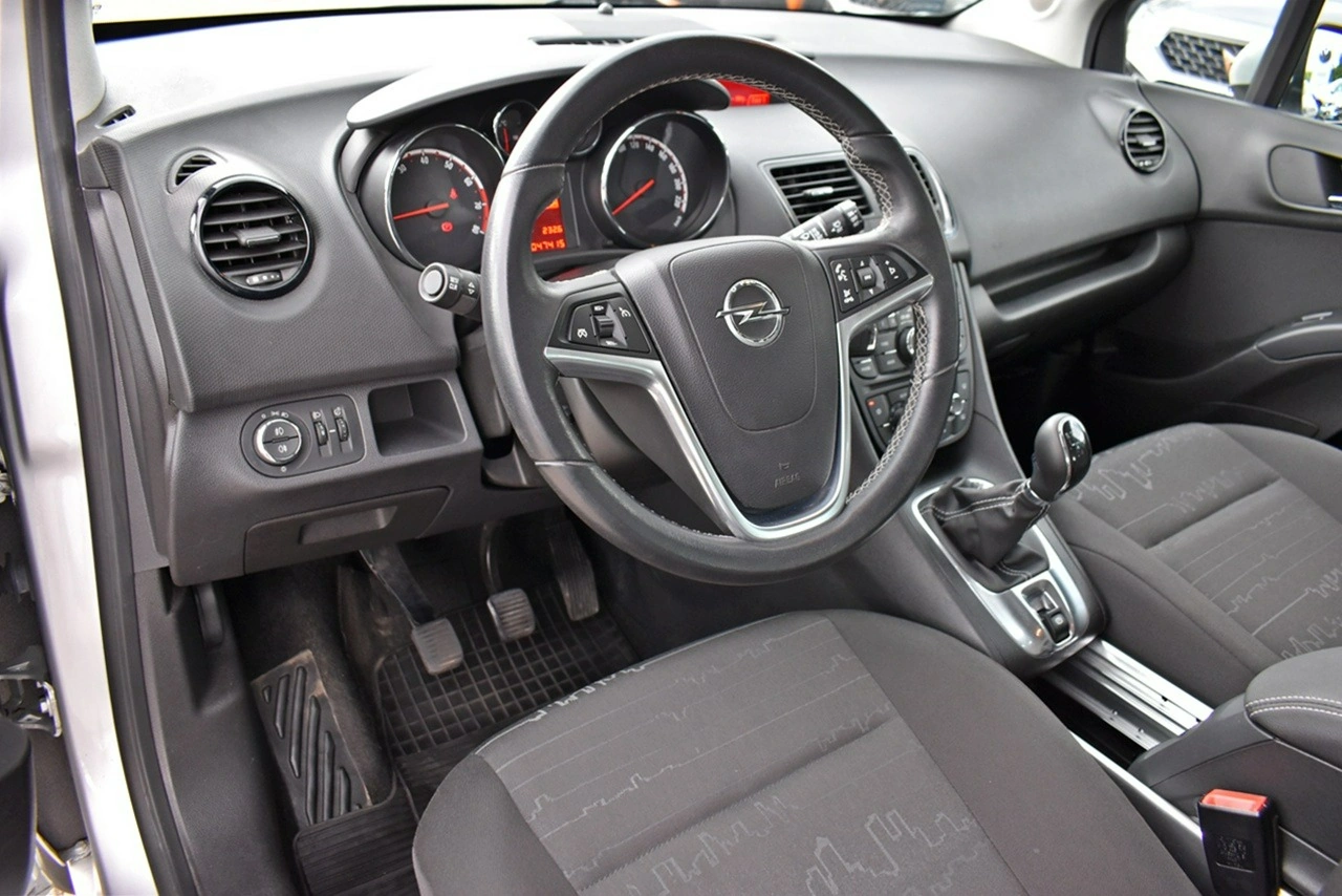 Opel Meriva - Zdjęcie 8