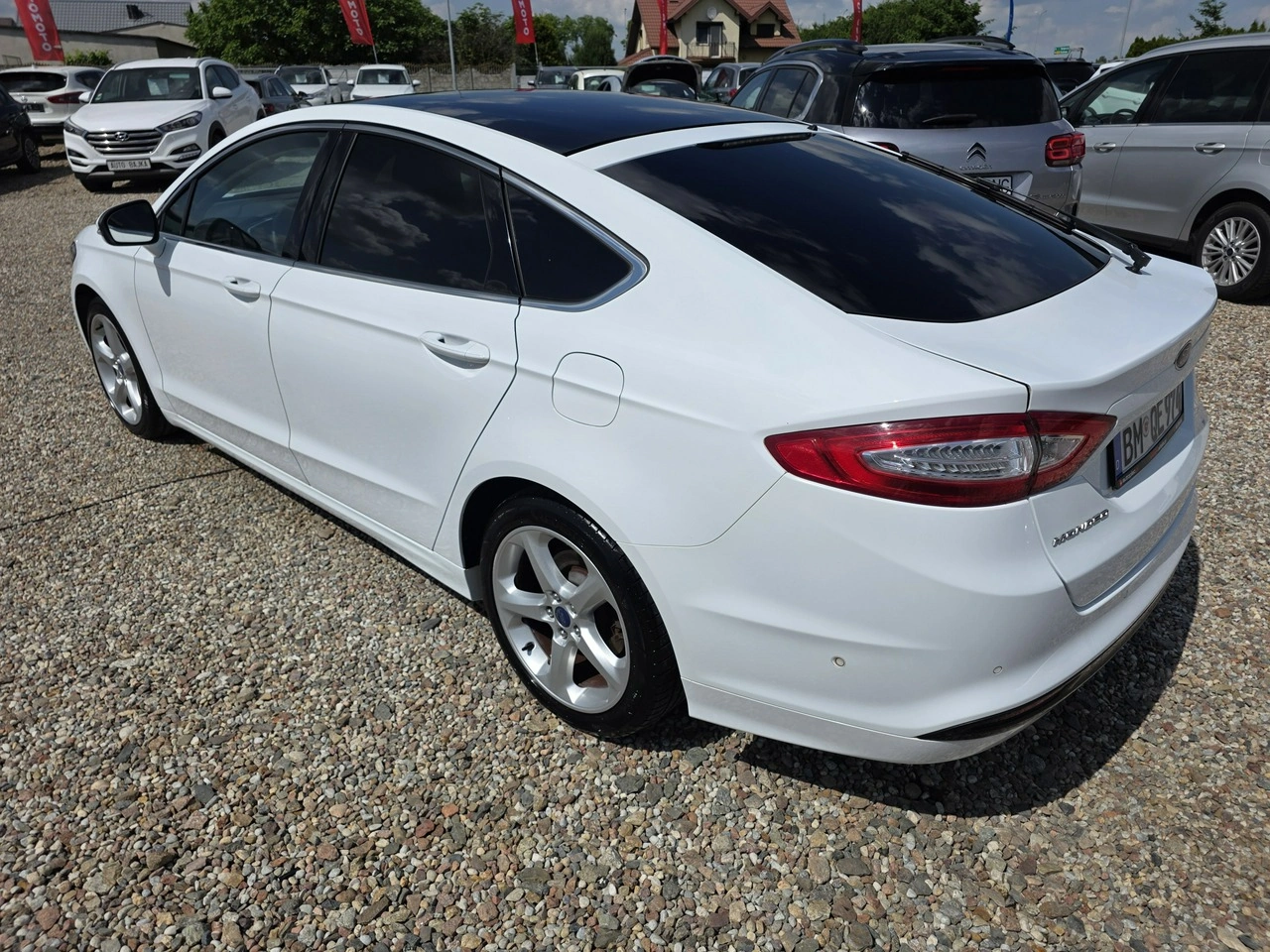 Ford Mondeo - Zdjęcie 17
