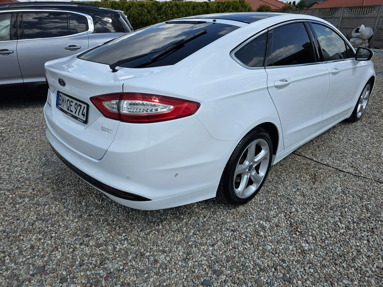 Ford Mondeo - Zdjęcie 25