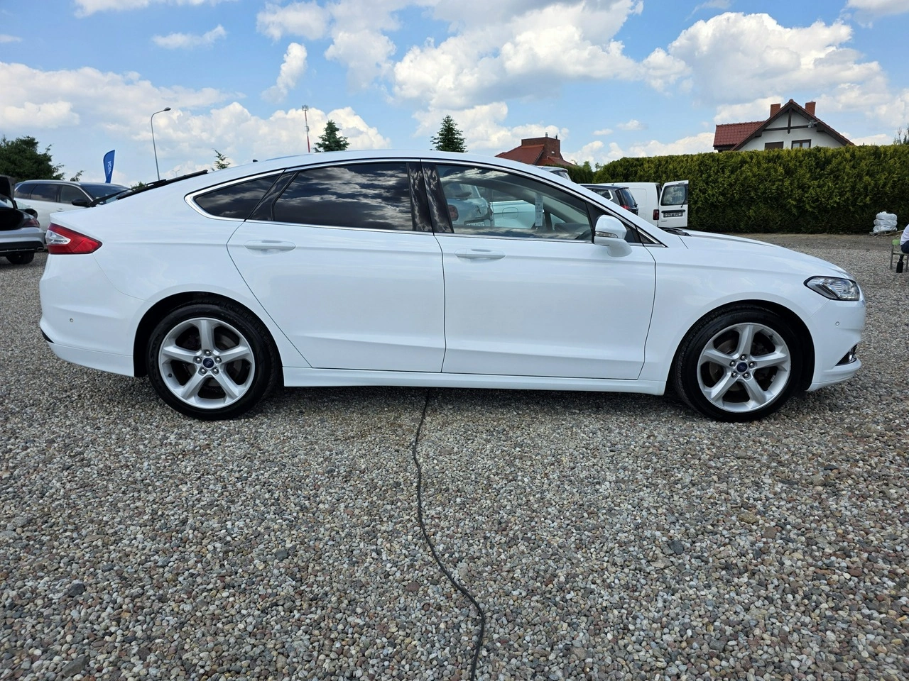 Ford Mondeo - Zdjęcie 31