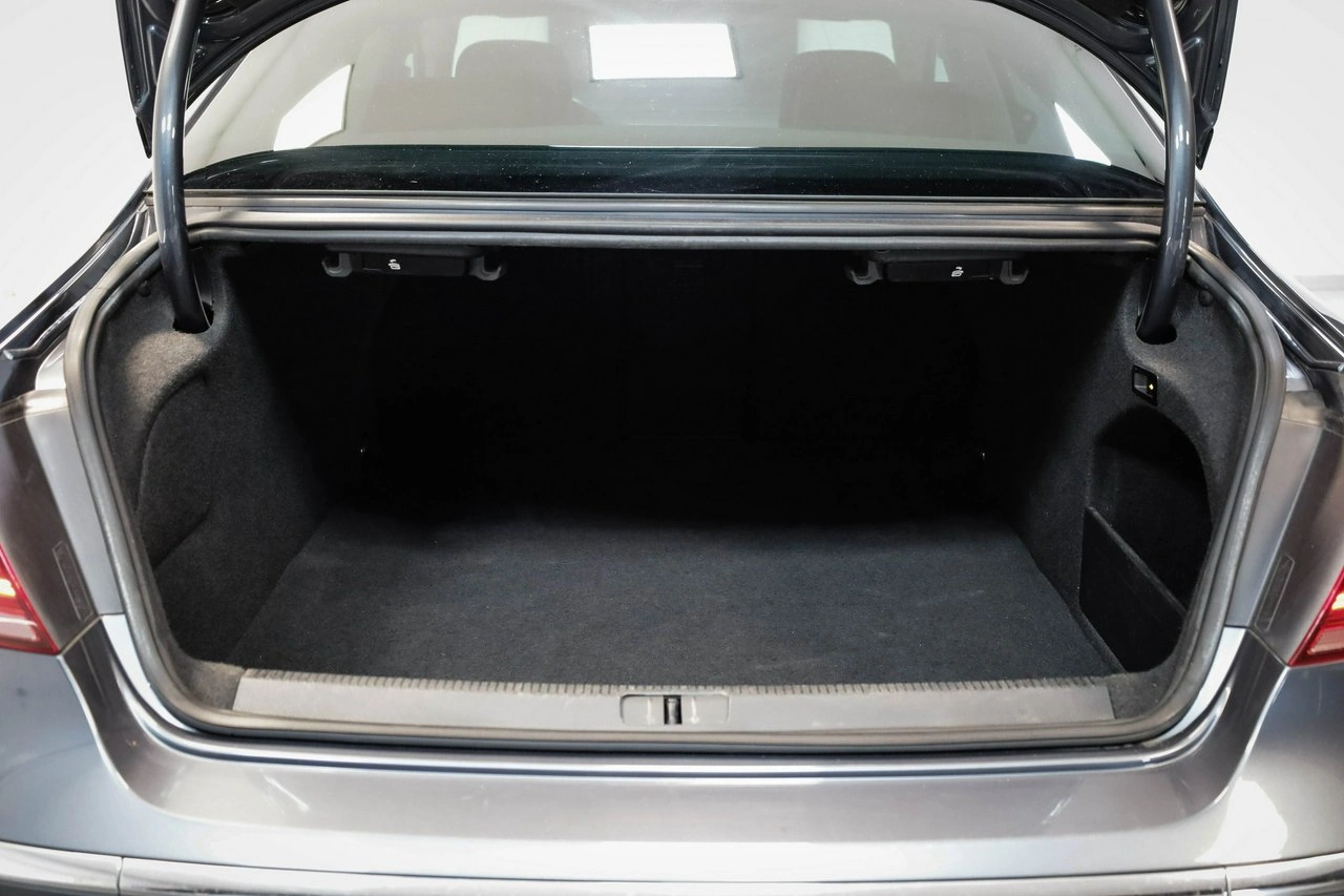 Volkswagen Passat CC - Zdjęcie 9