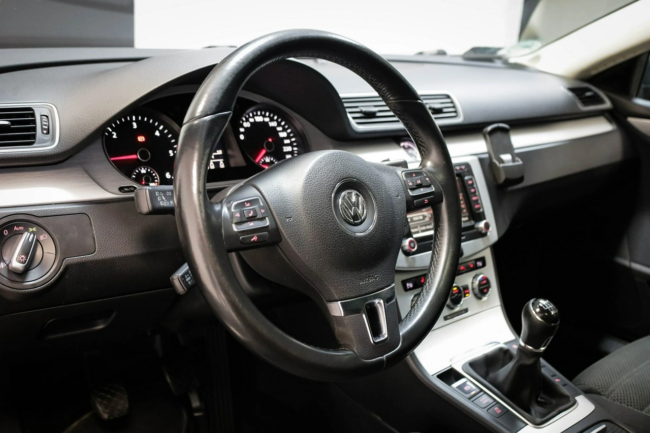Volkswagen Passat CC - Zdjęcie 11