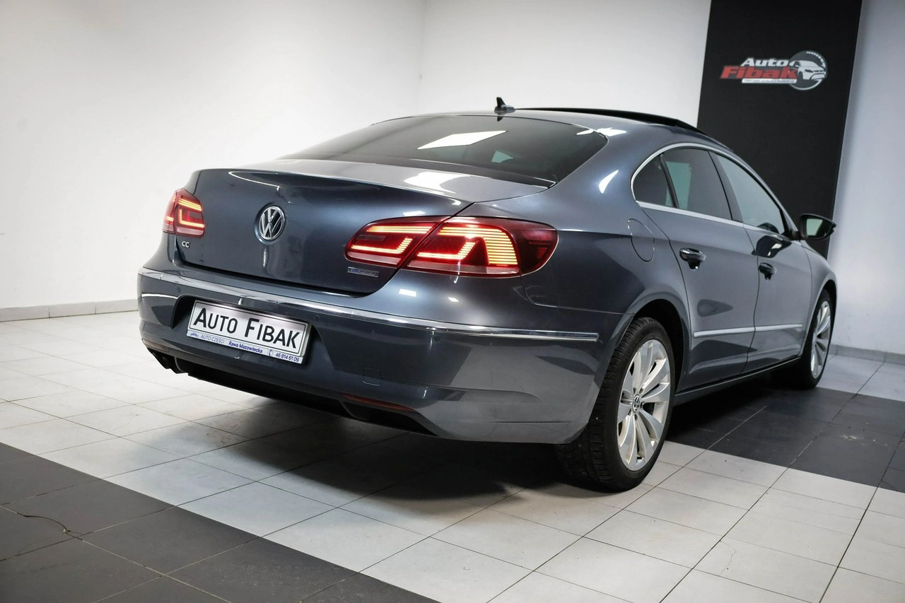 Volkswagen Passat CC - Zdjęcie 8