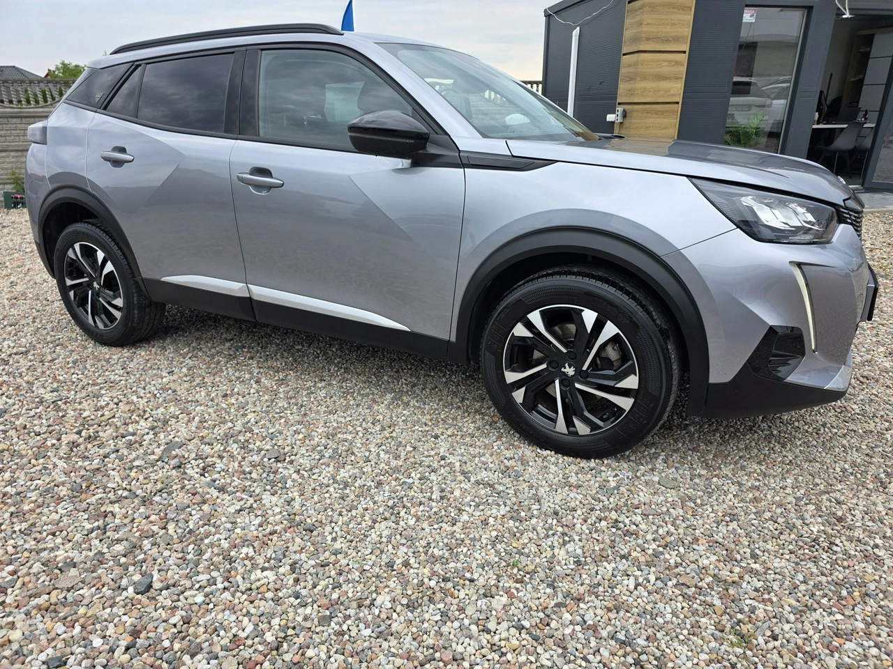 Peugeot 2008 - Zdjęcie 11