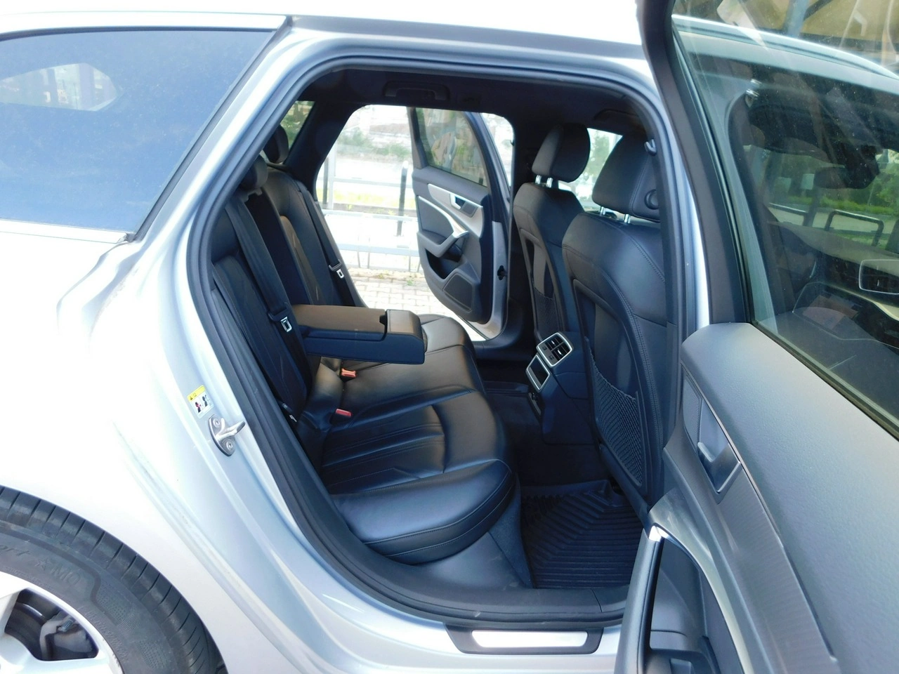 Audi A6 - Zdjęcie 9