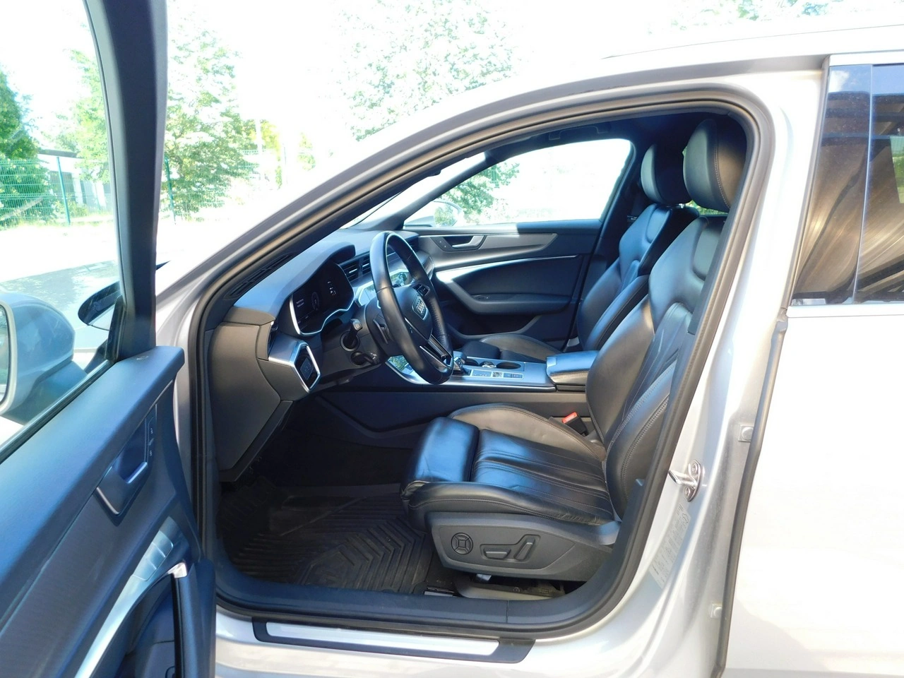 Audi A6 - Zdjęcie 13
